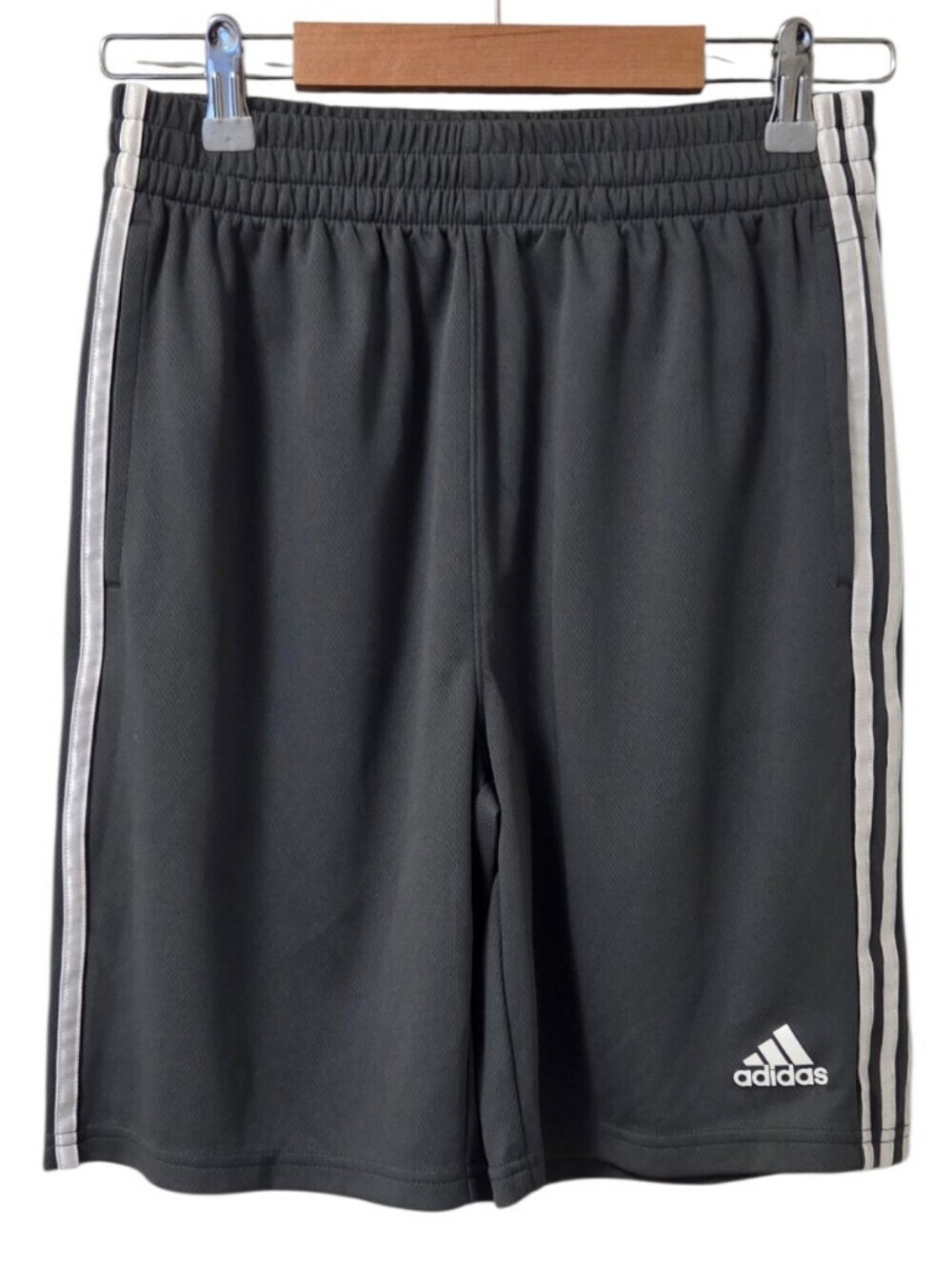 Adidas Youth Large 14/16 Black 3 Stripe Athletic Shorts Pockets Activewear
